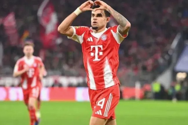 邮报：迪亚斯给拜仁带来了坚韧不拔的精神，利物浦也怀念他