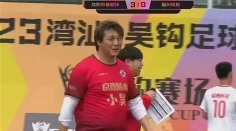 张玉宁：不管是新队员还是老队员，来国家队就要全力以赴