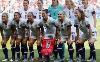 看NBA和NFL都是壮汉？梅西才是最佳，美国女足不服