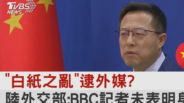 巴萨暂不引援前锋，高层信任弗里克