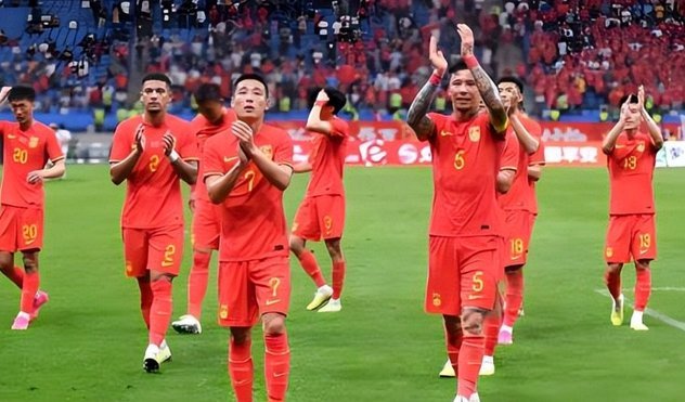 国足再招中甲球员蓄力未来