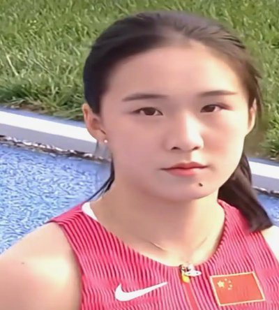 17岁陈妤颉：金牌成年礼 银牌是成长课